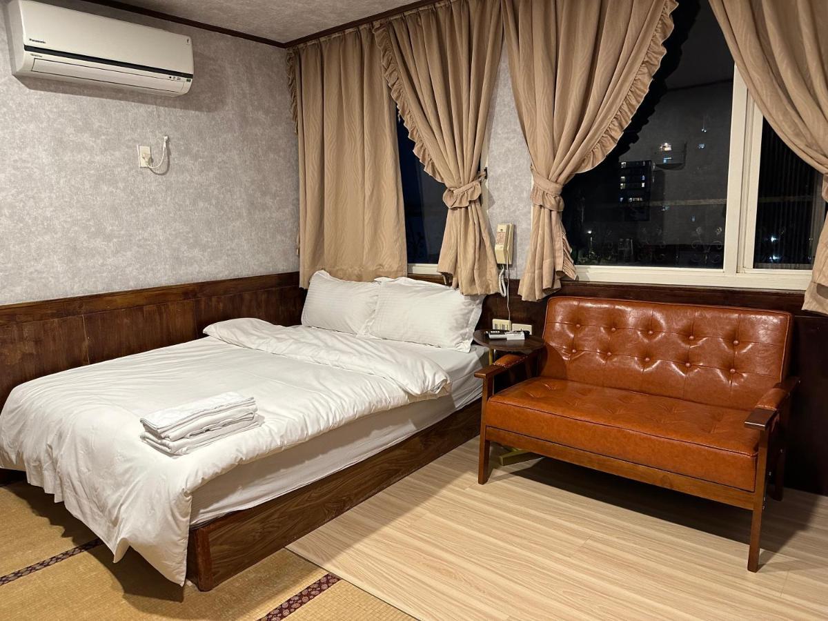 Ming Ren Hotspring Hotel Jiaoxi Exterior foto