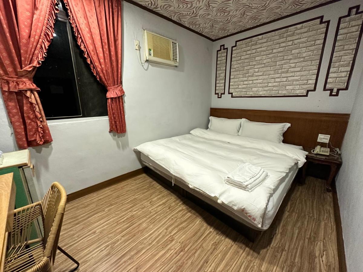 Ming Ren Hotspring Hotel Jiaoxi Exterior foto